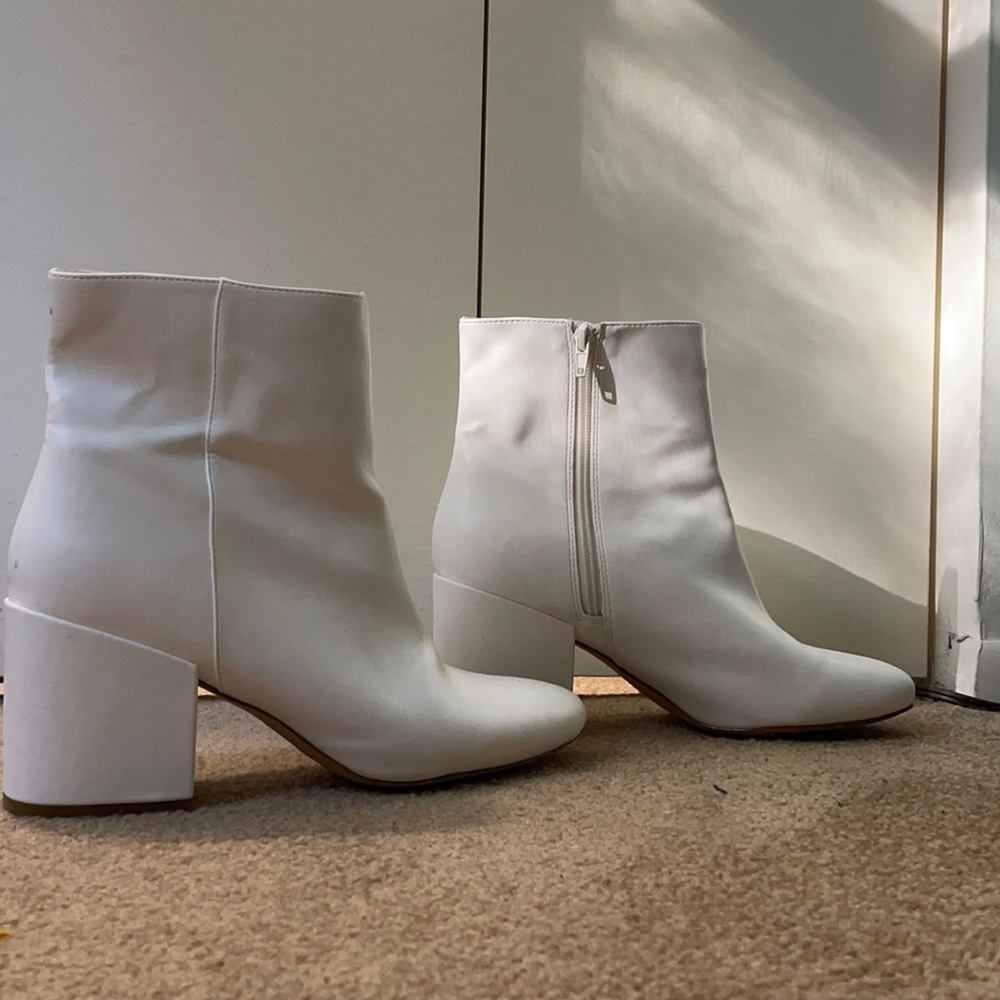 Urban Outfitters Cowboy Bootie